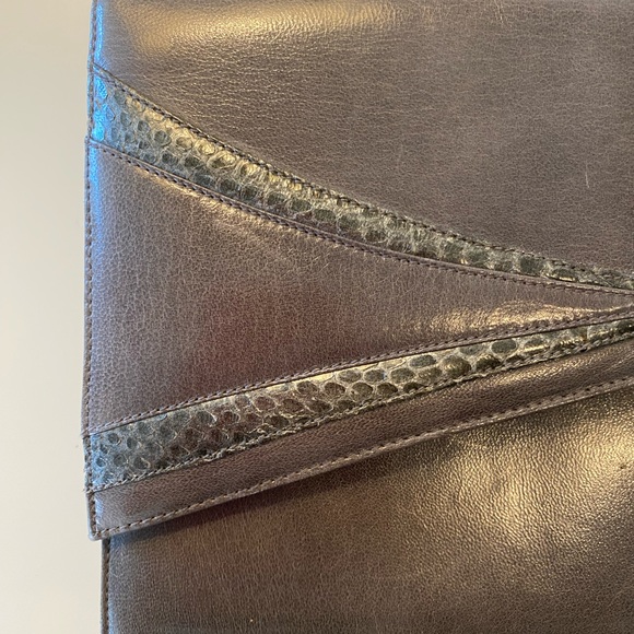 Bally Gray Leather Crossbody / Clutch with Snakeskin Accent - Picture 5 of 10